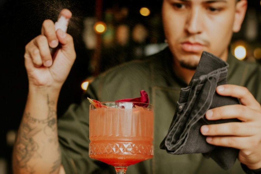 Cocteles deliciosos en Sibari Rooftop