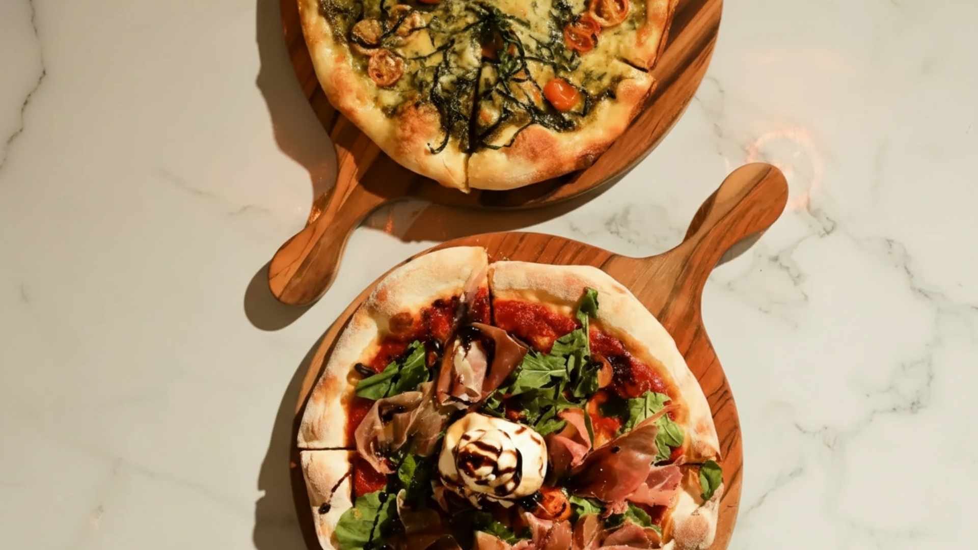 pizzas gourmet en Sibari rooftop